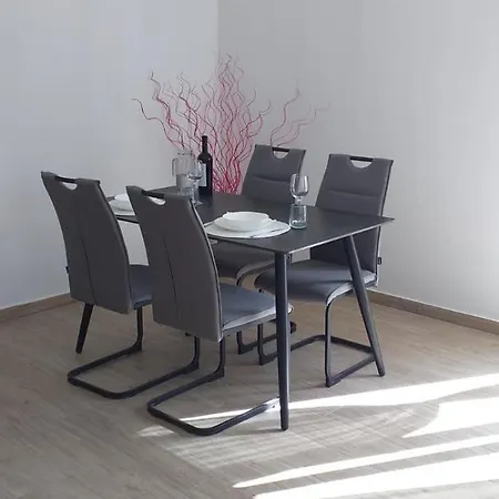 Lasko Lägenhet Goveđari